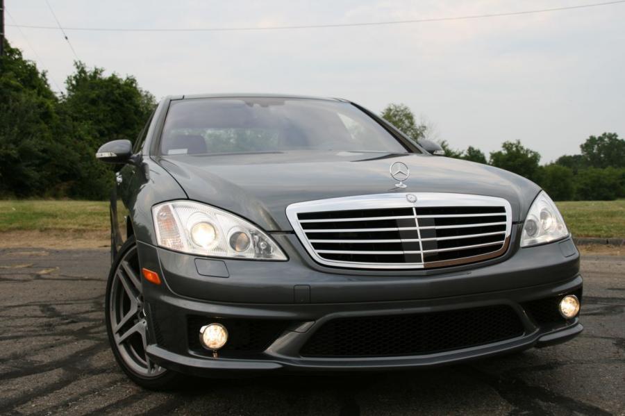  Mercedes-Benz S63 AMG 2008 года  (фото 4 из 42)